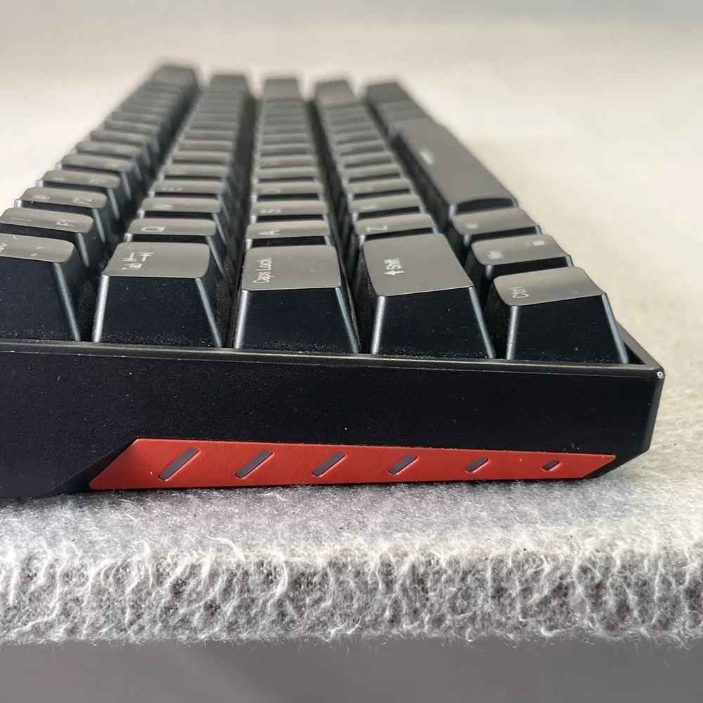 Velocifire Mechanical Keyboard TKL71WS - Gaming Compact Lights Up